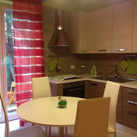 Casa Marina Apartment *
